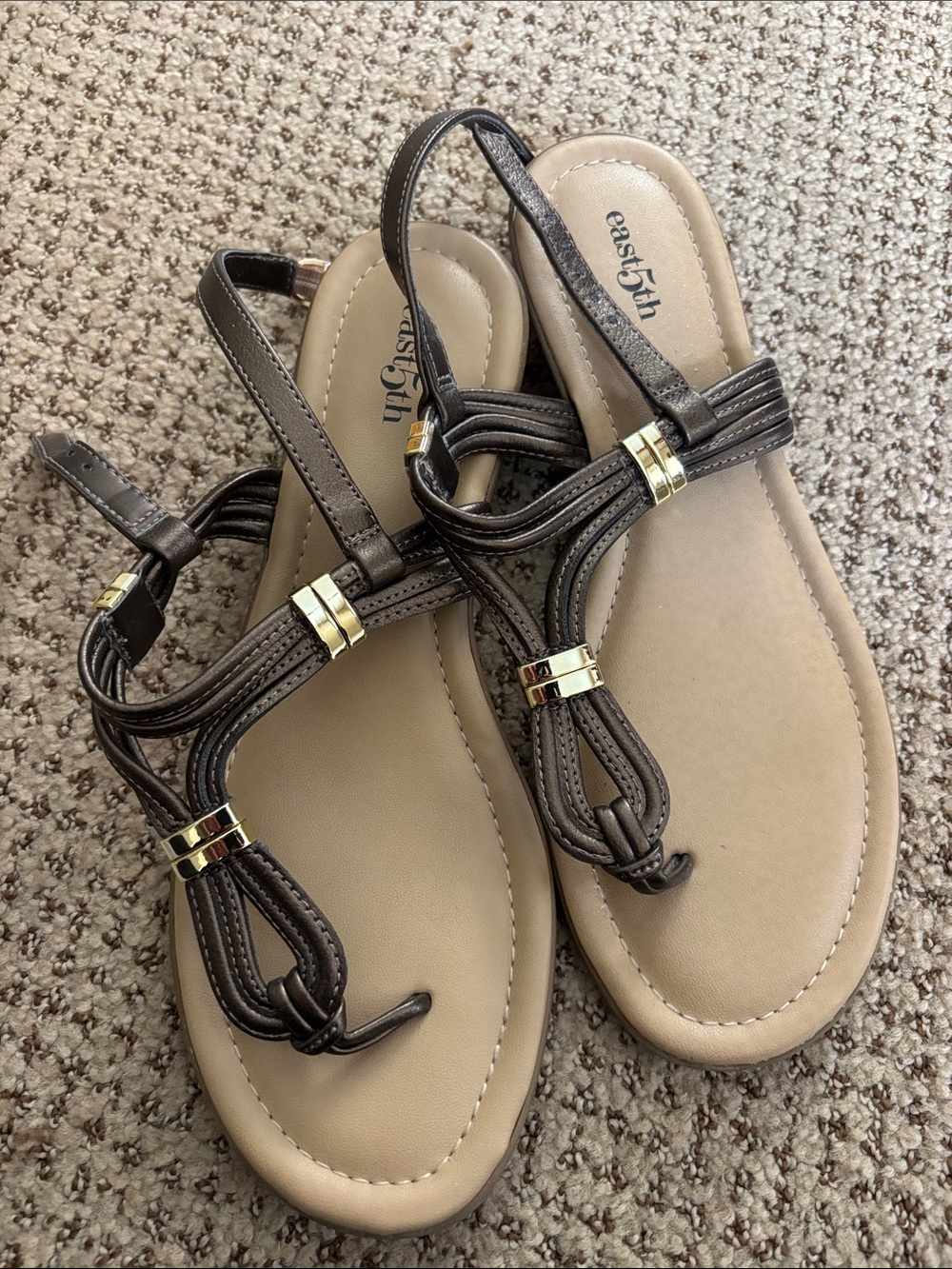 East 5th Women's T-Strap Sandals in White and Brown - Picture 4 of 5